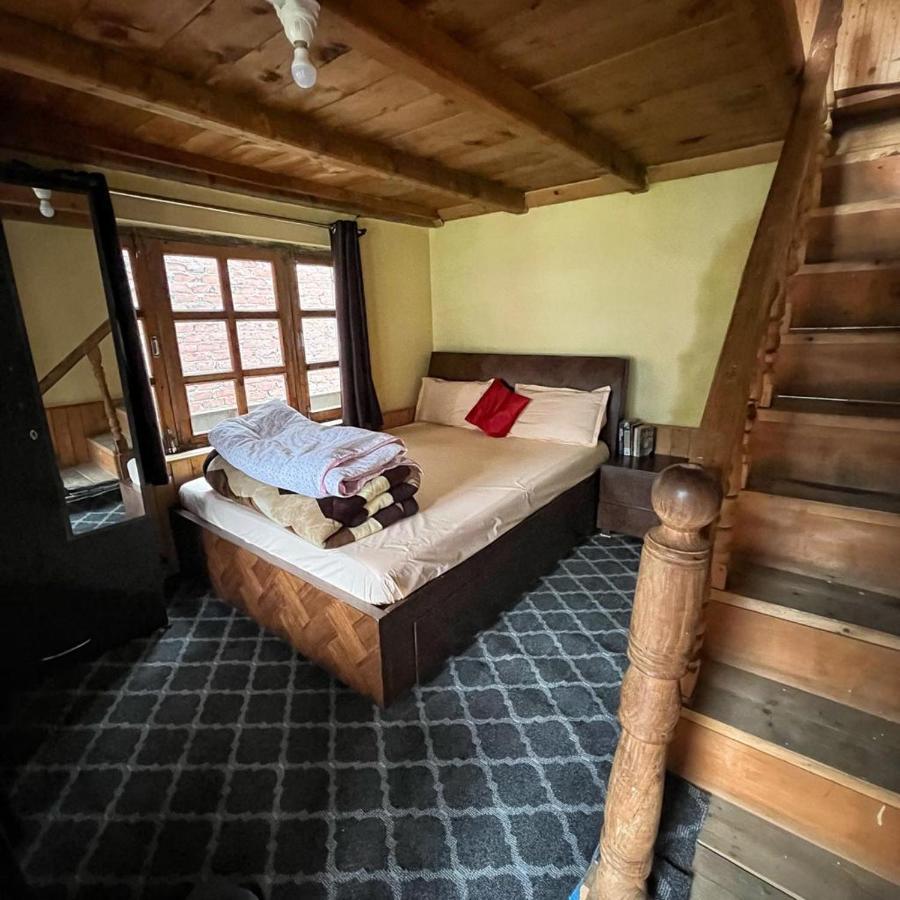 The Cottage And Cheese Manali  Exterior photo